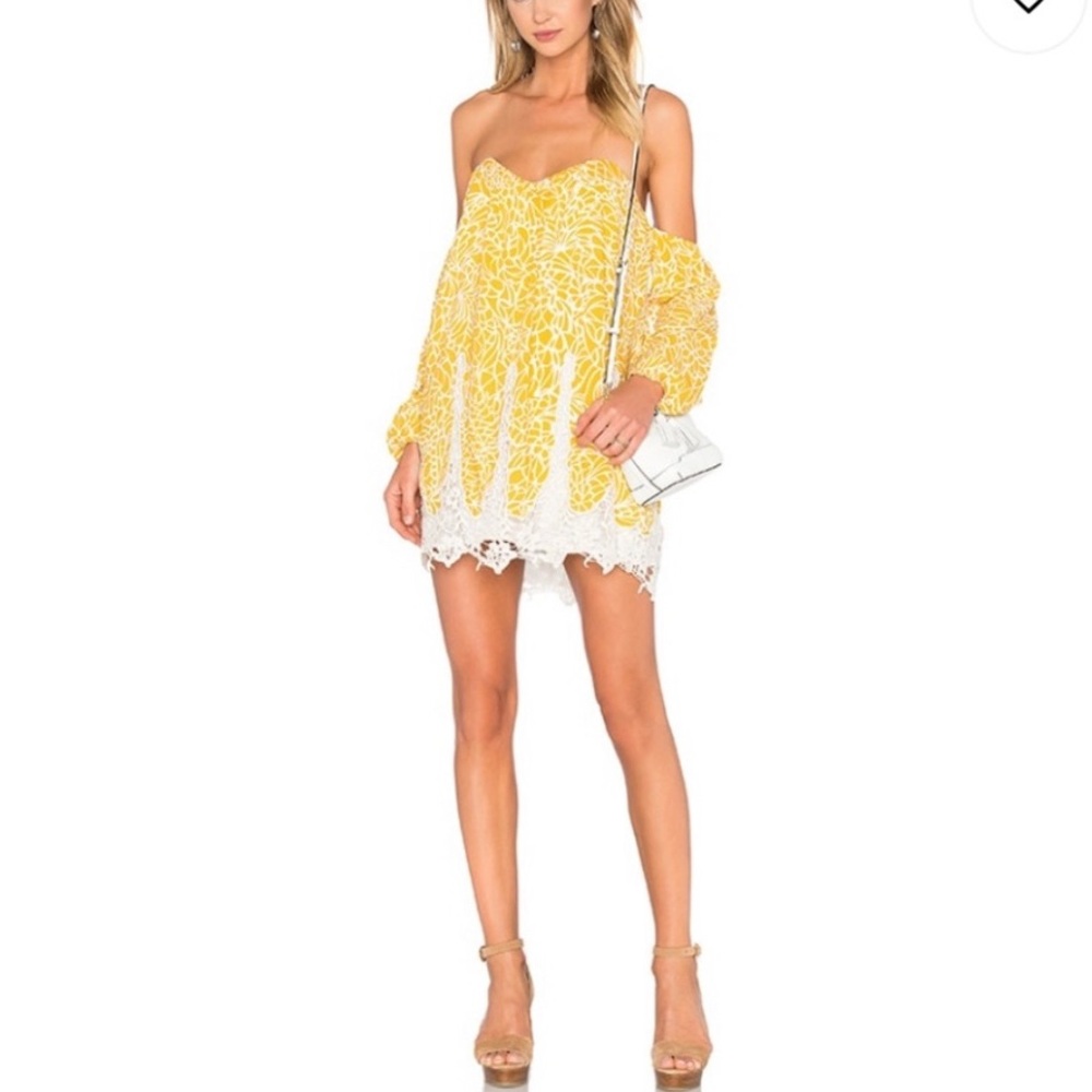 Lovers + Friends Fairy off the shoulder dress